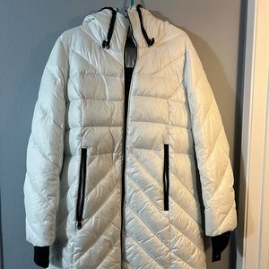 New brand . Never used Fashion jacket Medium